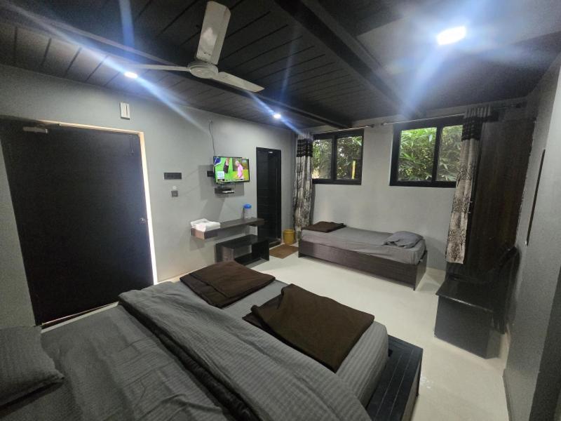 River View Resorts Калахасти Экстерьер фото